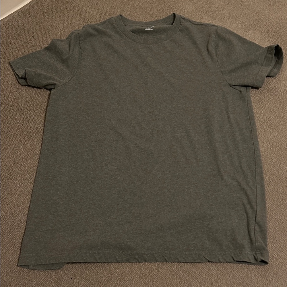 Old Navy Men’s Soft Washed Heather short sleeve Tee Shirts size medium set of 6 - Picture 8 of 12